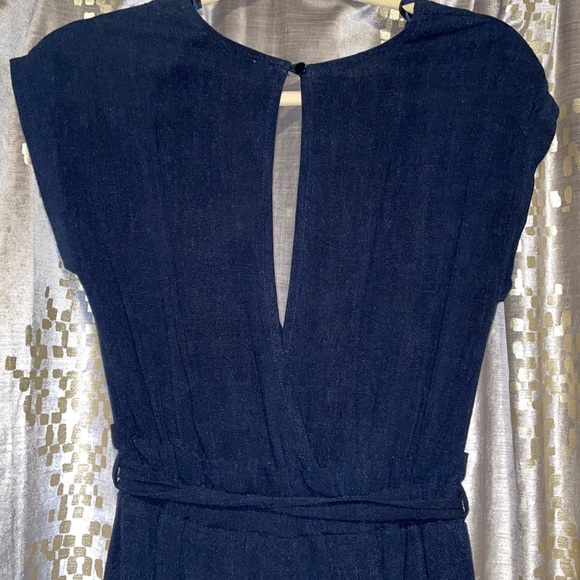 MONTEAU: Navy Blue Plunge Neck Jumper - Picture 4 of 10